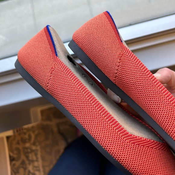 Retired Persimmon Orange Rothys Point Flat Shoes Size 7.5 - Picture 5 of 10